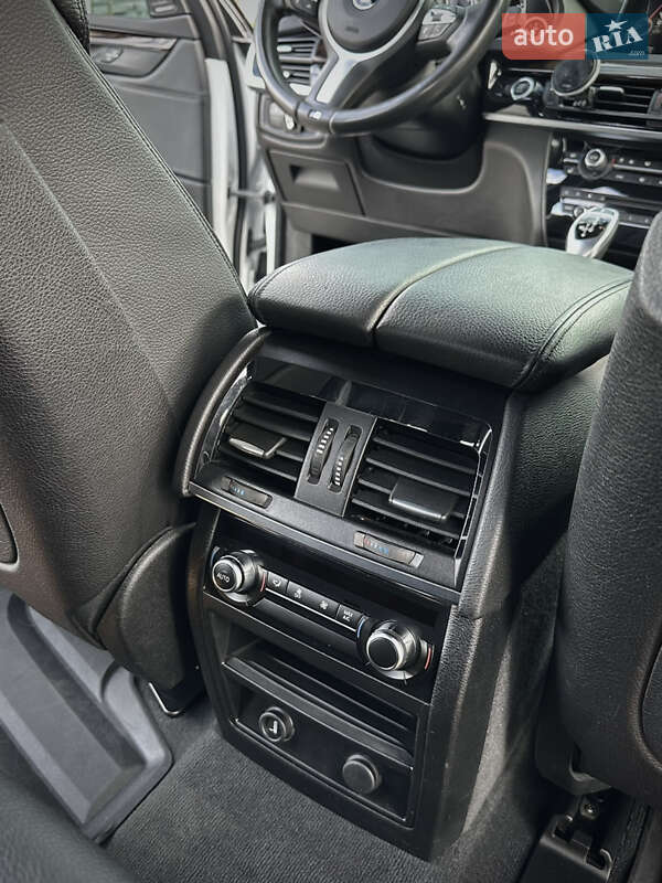 Позашляховик / Кросовер BMW X5 2015 в Кривому Розі фото 16 Позашляховик / Кросовер BMW X5 2015 в Кривому Розі