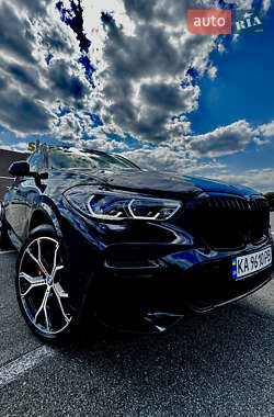 Внедорожник / Кроссовер BMW X5 2022 в Киеве