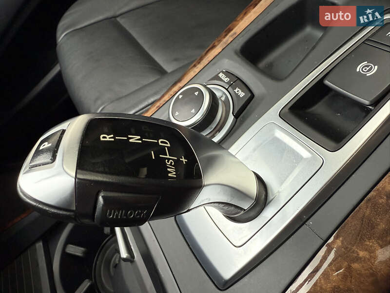 Позашляховик / Кросовер BMW X5 2011 в Києві