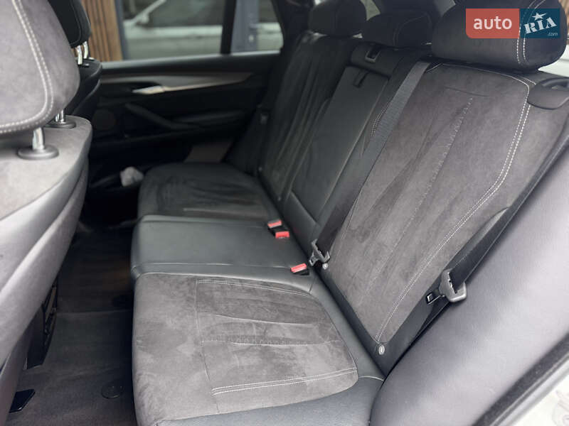 Внедорожник / Кроссовер BMW X5 2017 в Ивано-Франковске