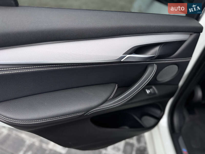 Внедорожник / Кроссовер BMW X5 2017 в Ивано-Франковске