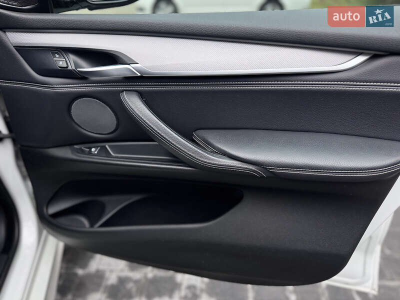 Внедорожник / Кроссовер BMW X5 2017 в Ивано-Франковске