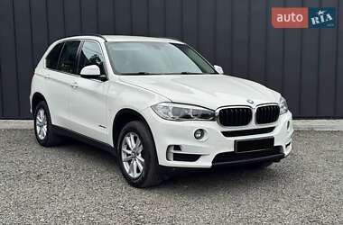Позашляховик / Кросовер BMW X5 2017 в Луцьку