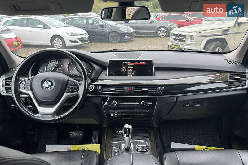 Позашляховик / Кросовер BMW X5 2015 в Стрию