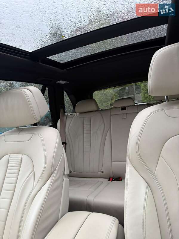 Внедорожник / Кроссовер BMW X5 2018 в Киеве