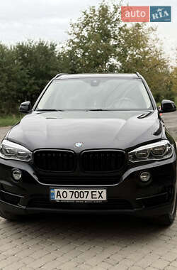 Внедорожник / Кроссовер BMW X5 2017 в Мукачево