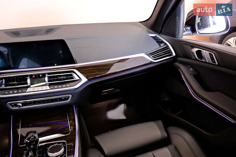 Внедорожник / Кроссовер BMW X5 2018 в Одессе