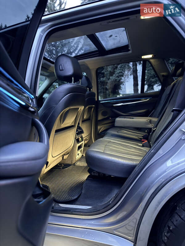 Внедорожник / Кроссовер BMW X5 2014 в Черновцах