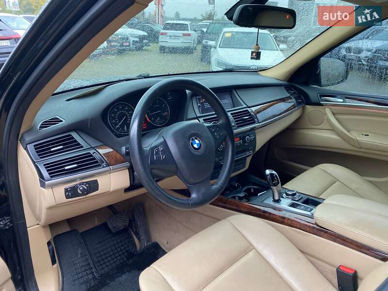 Позашляховик / Кросовер BMW X5 2013 в Львові фото 11 Позашляховик / Кросовер BMW X5 2013 в Львові