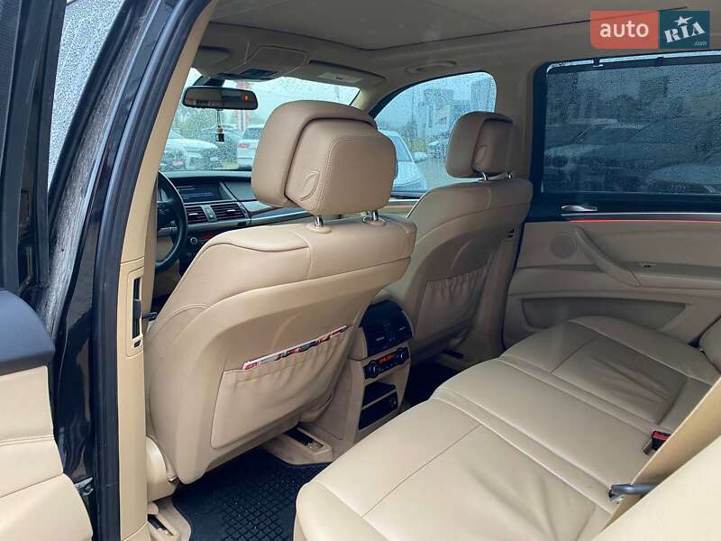 Позашляховик / Кросовер BMW X5 2013 в Львові фото 22 Позашляховик / Кросовер BMW X5 2013 в Львові