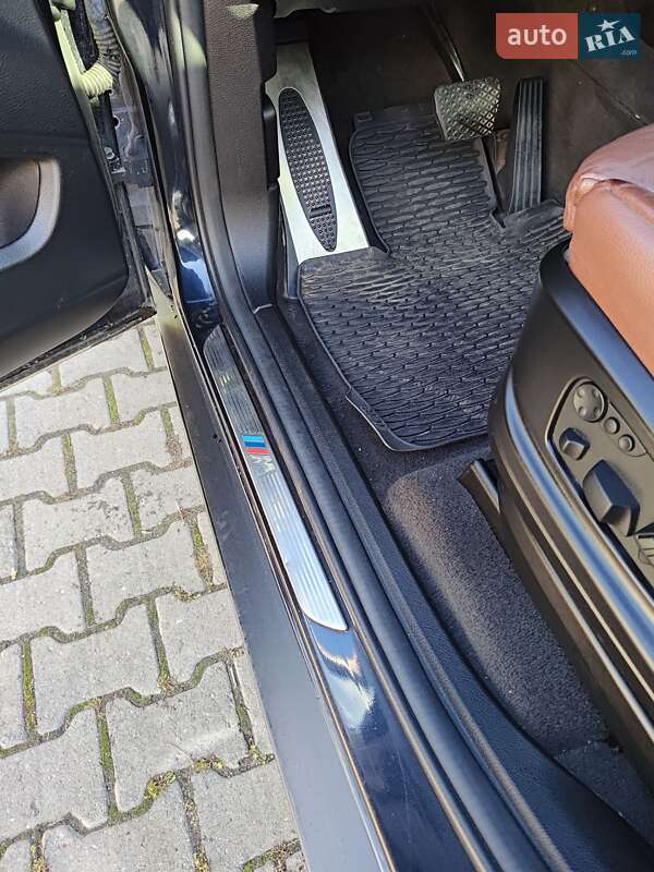 Внедорожник / Кроссовер BMW X5 2012 в Черновцах