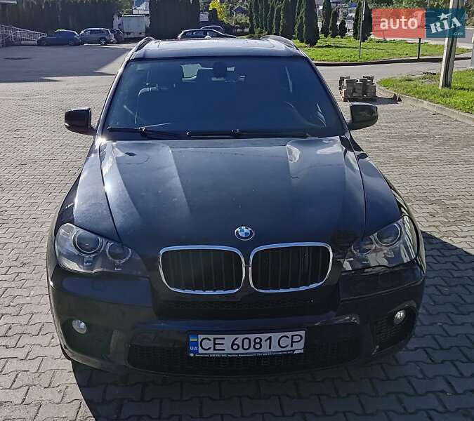 Внедорожник / Кроссовер BMW X5 2012 в Черновцах
