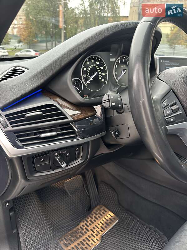 Внедорожник / Кроссовер BMW X5 2017 в Киеве