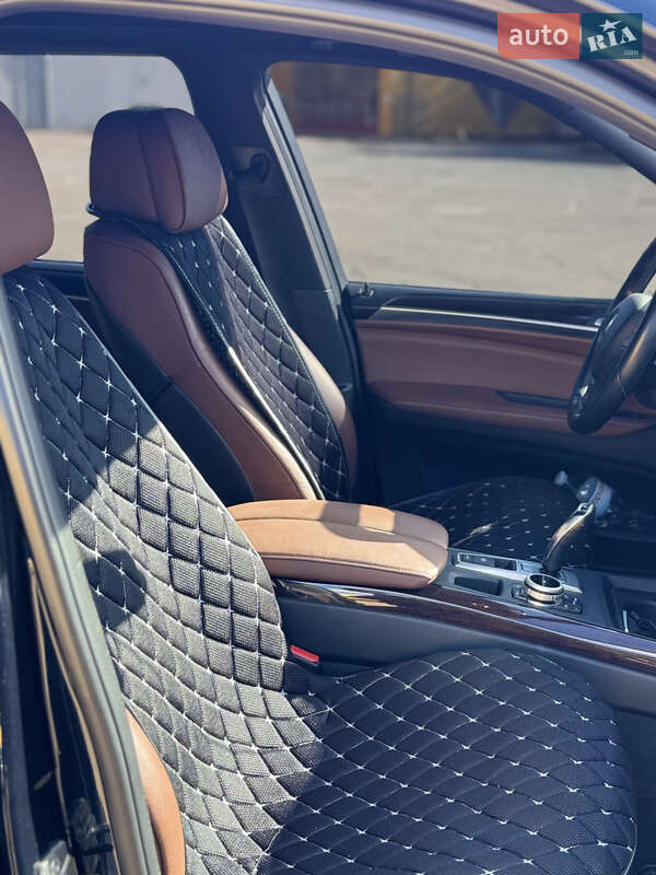 Позашляховик / Кросовер BMW X5 2012 в Житомирі