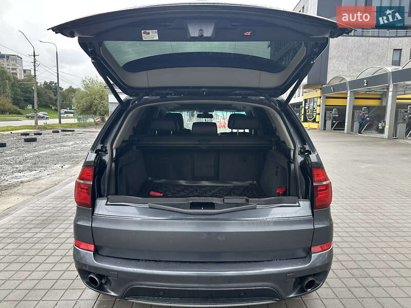 Внедорожник / Кроссовер BMW X5 2013 в Львове
