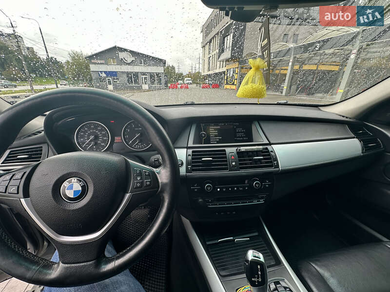 Внедорожник / Кроссовер BMW X5 2013 в Львове