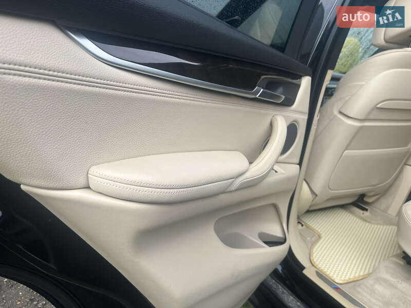 Позашляховик / Кросовер BMW X5 2014 в Ковелі