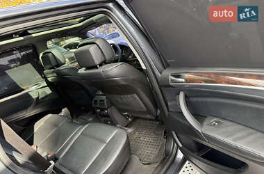 Внедорожник / Кроссовер BMW X5 2010 в 