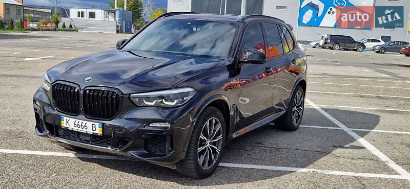 BMW X5 2019