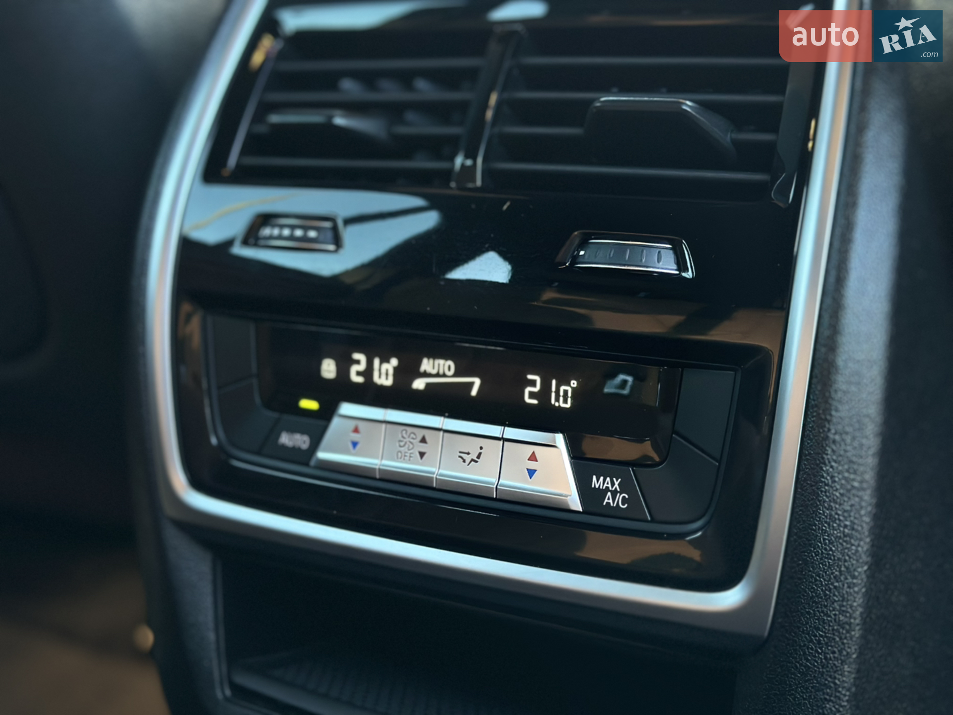 2020 BMW X5 - мініатюра 80