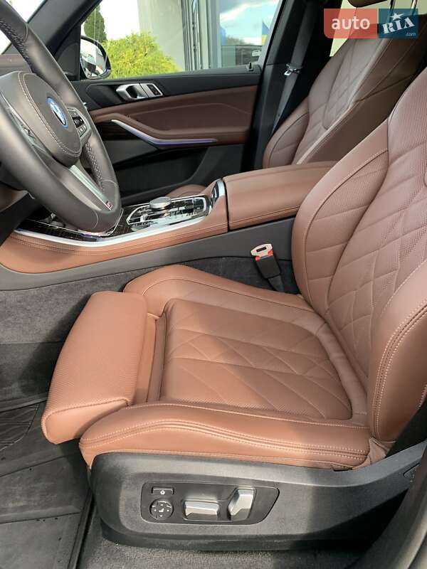 Позашляховик / Кросовер BMW X5 2024 в Львові