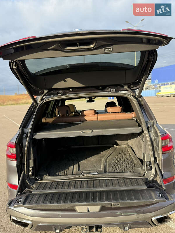 Внедорожник / Кроссовер BMW X5 2019 в Ровно