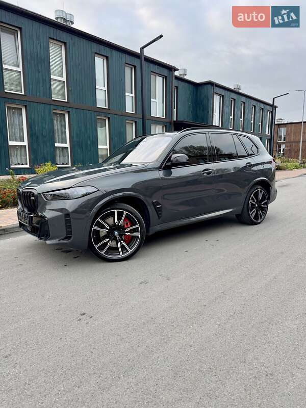 Внедорожник / Кроссовер BMW X5 2024 в Киеве