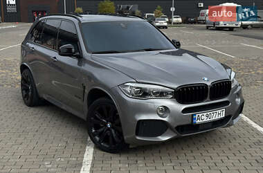 Внедорожник / Кроссовер BMW X5 2017 в Луцке