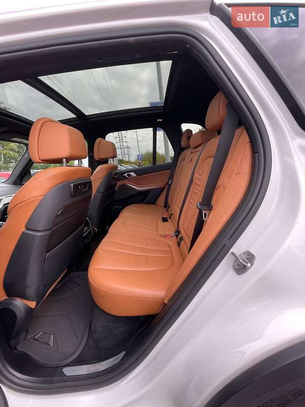 Позашляховик / Кросовер BMW X5 2018 в Львові фото 30 Позашляховик / Кросовер BMW X5 2018 в Львові
