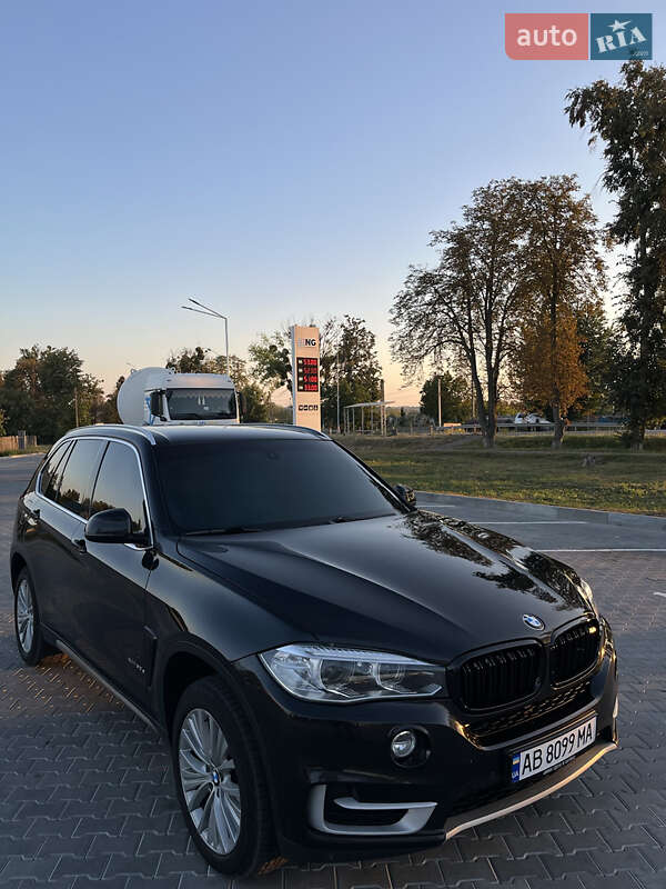 Позашляховик / Кросовер BMW X5 2013 в Вінниці