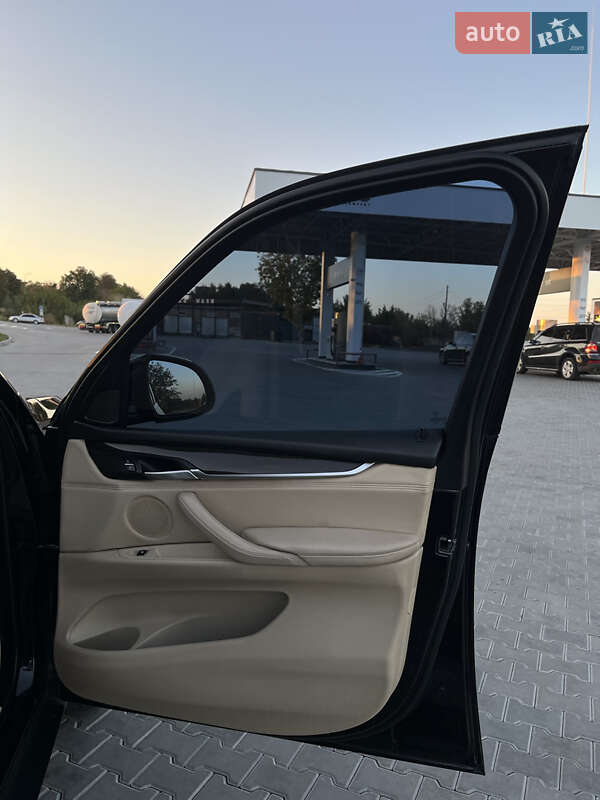 Позашляховик / Кросовер BMW X5 2013 в Вінниці