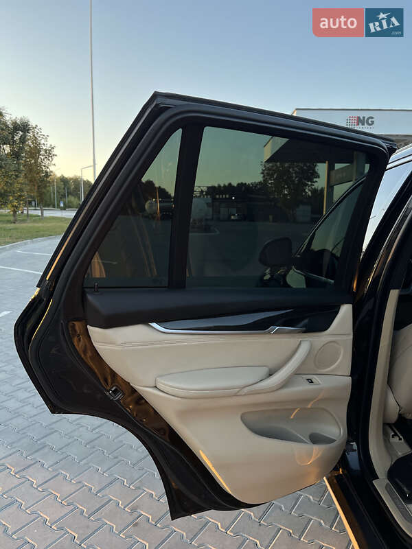 Позашляховик / Кросовер BMW X5 2013 в Вінниці