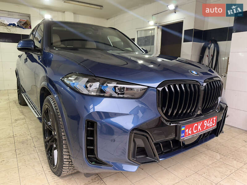 Внедорожник / Кроссовер BMW X5 2021 в 