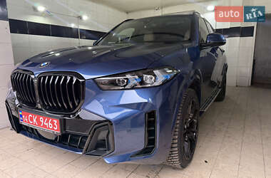 Внедорожник / Кроссовер BMW X5 2021 в 