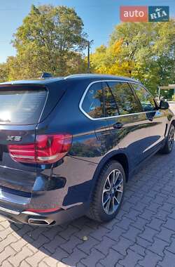 Внедорожник / Кроссовер BMW X5 2018 в 