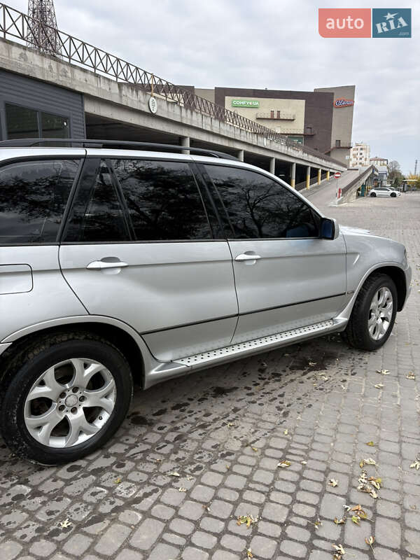 Позашляховик / Кросовер BMW X5 2003 в Харкові