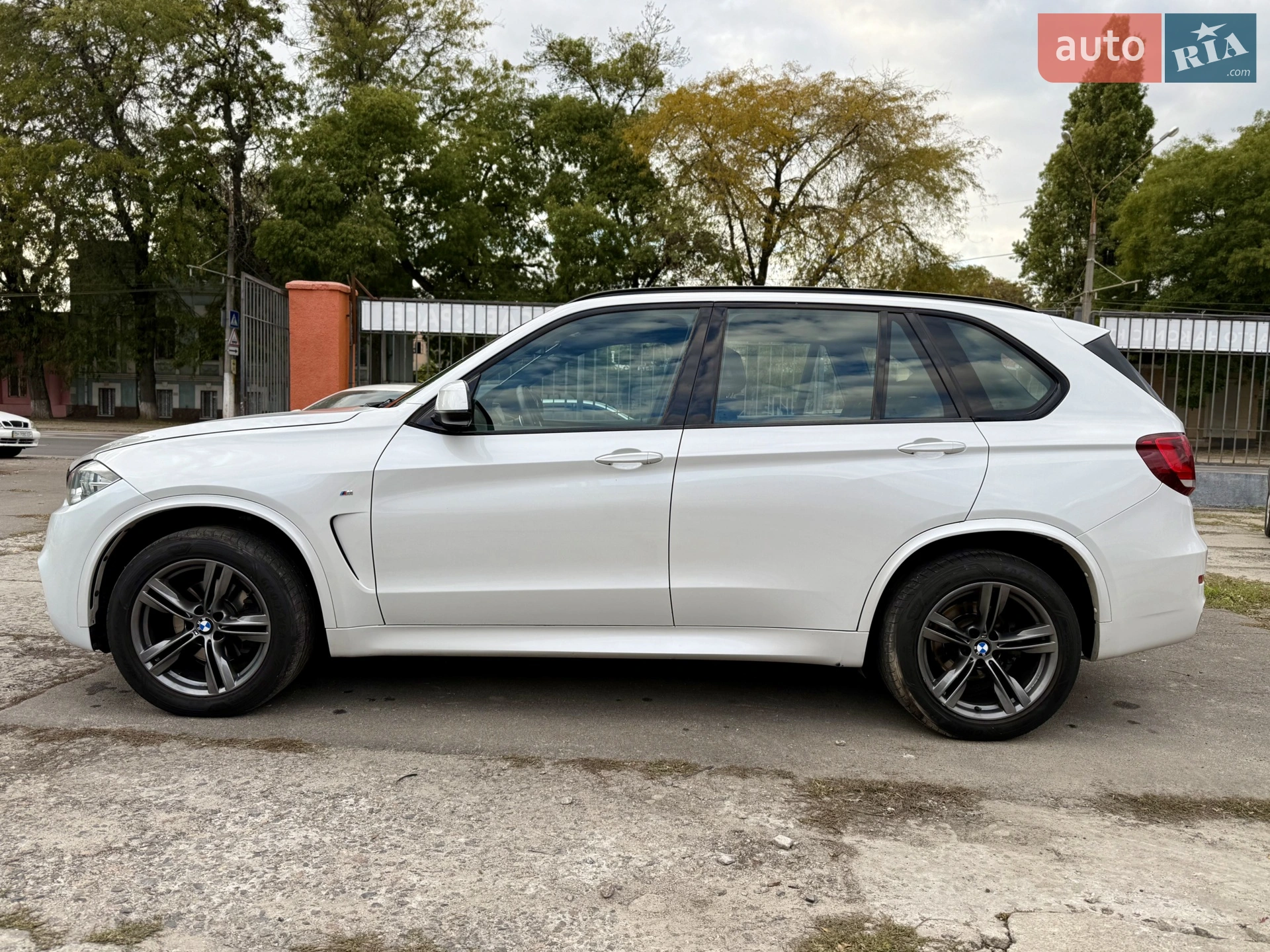 2014 BMW X5 - мініатюра 15