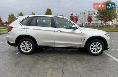 Позашляховик / Кросовер BMW X5 2016 в  фото 5 Позашляховик / Кросовер BMW X5 2016 в
