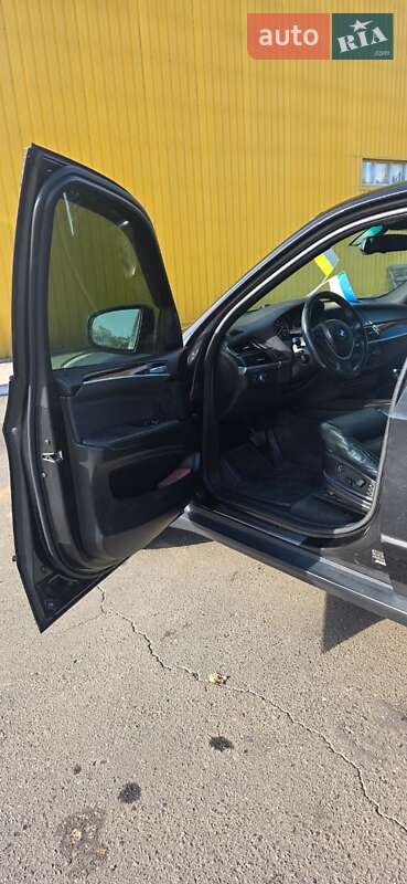 Позашляховик / Кросовер BMW X5 2009 в Краматорську