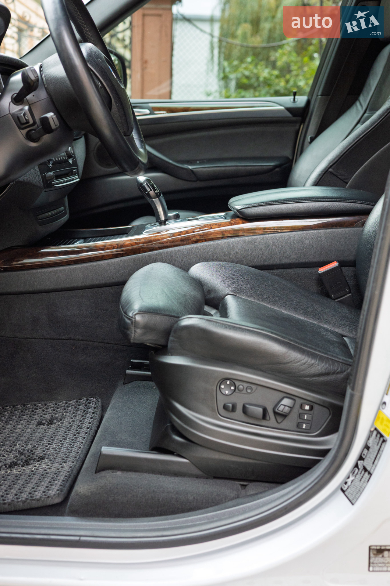 2011 BMW X5 - мініатюра 27