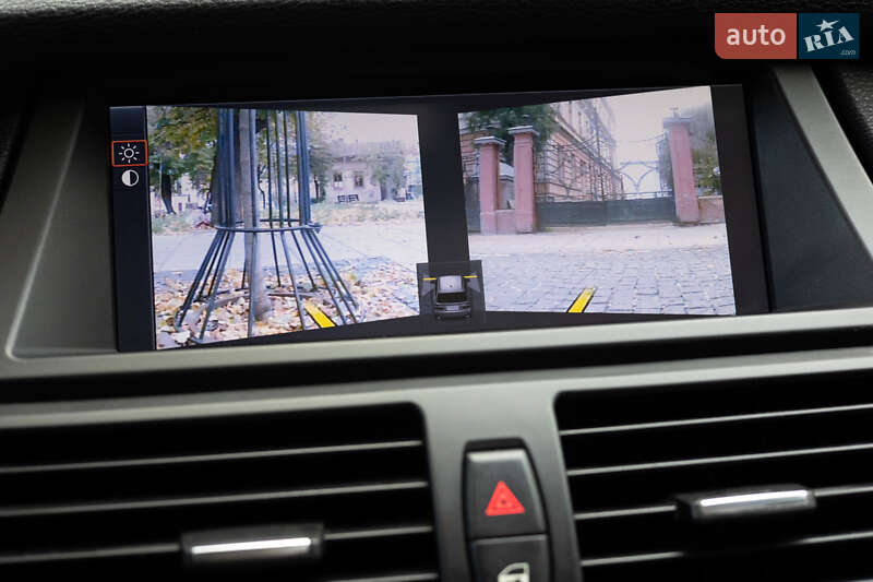 Внедорожник / Кроссовер BMW X5 2011 в Черновцах