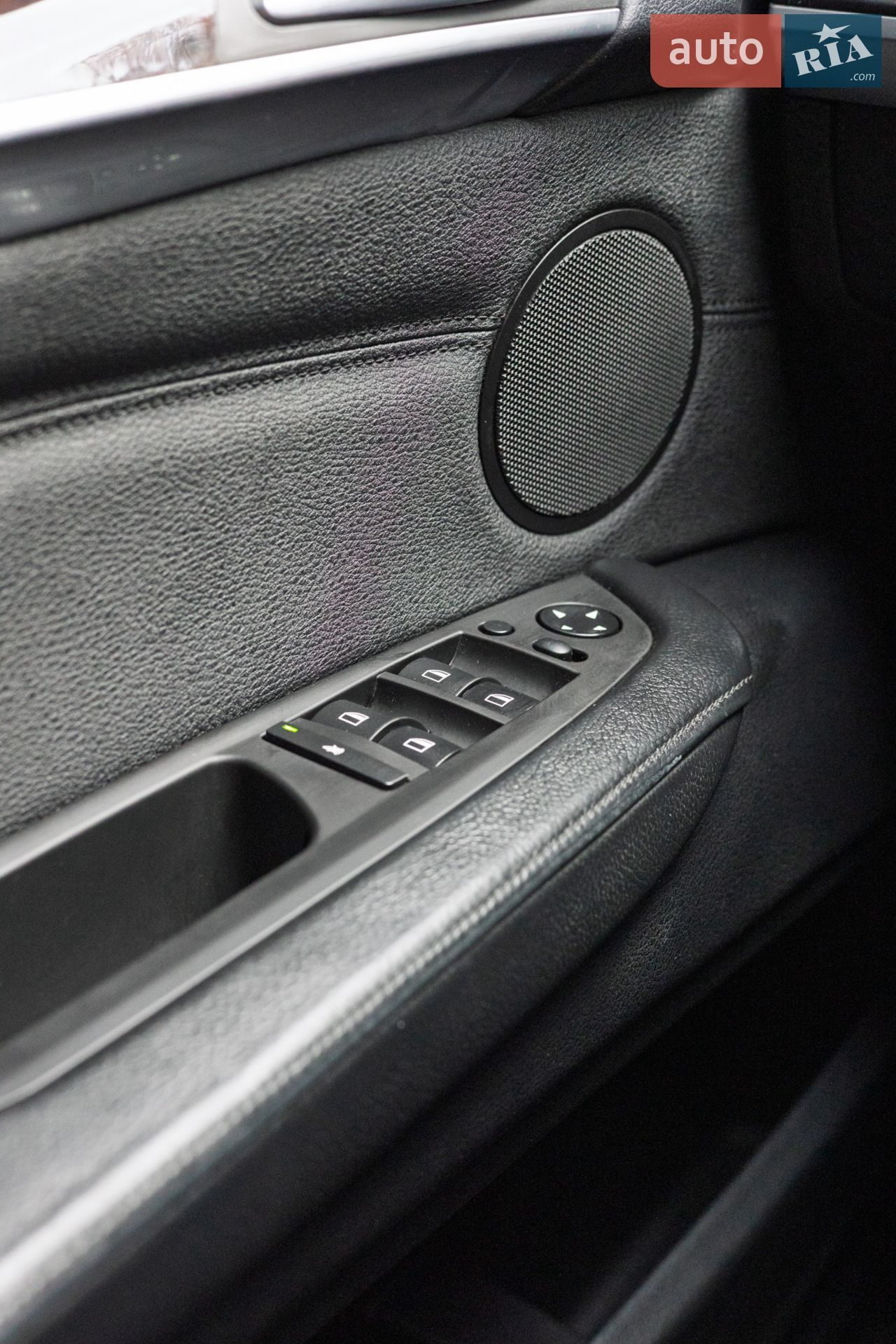 2011 BMW X5 - мініатюра 48