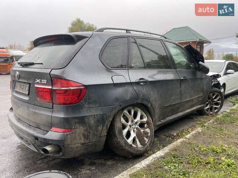 BMW X5 2011