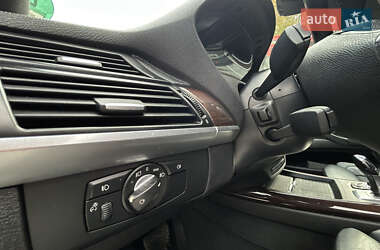 Позашляховик / Кросовер BMW X5 2010 в  фото 20 Позашляховик / Кросовер BMW X5 2010 в