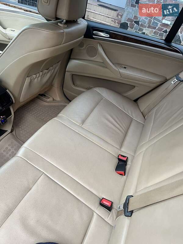 Внедорожник / Кроссовер BMW X5 2007 в Киеве