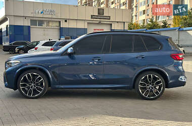 Внедорожник / Кроссовер BMW X5 2018 в 