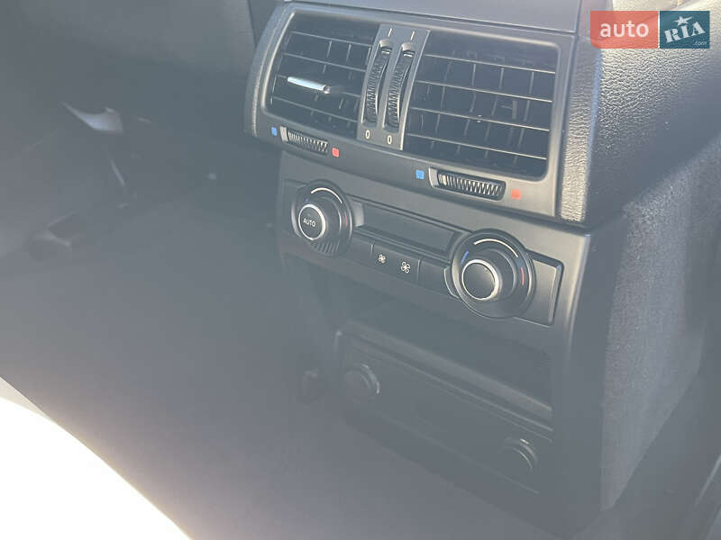 Внедорожник / Кроссовер BMW X5 2012 в Ровно фото 39 Внедорожник / Кроссовер BMW X5 2012 в Ровно