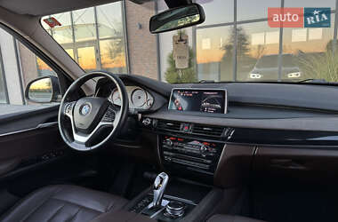 Внедорожник / Кроссовер BMW X5 2016 в 