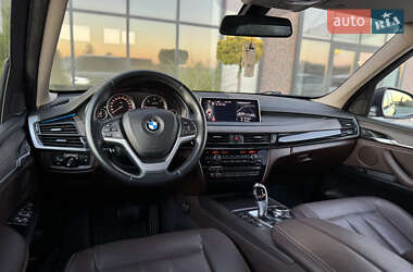 Внедорожник / Кроссовер BMW X5 2016 в 