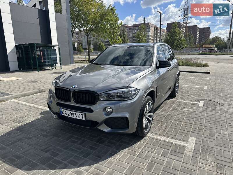 Позашляховик / Кросовер BMW X5 2016 в Лозовій
